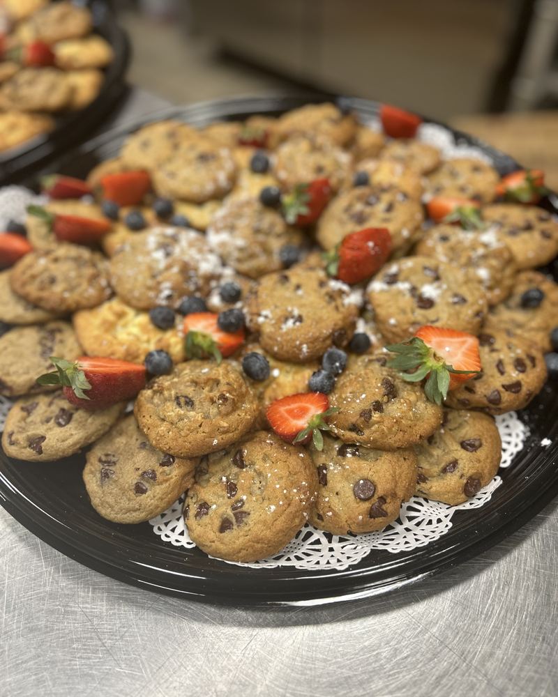 Fresh-baked cookie platter